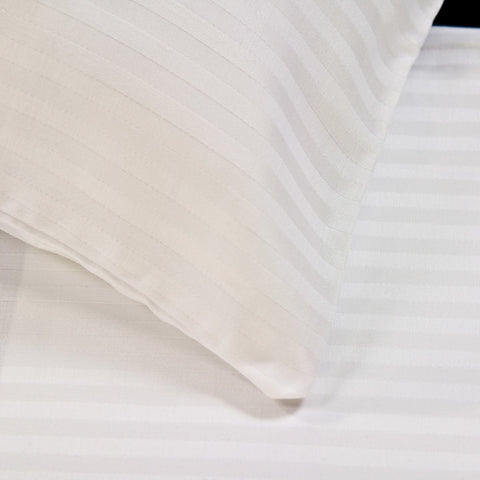 Flat sheets with Satin Stripes - 300 TC White - 2